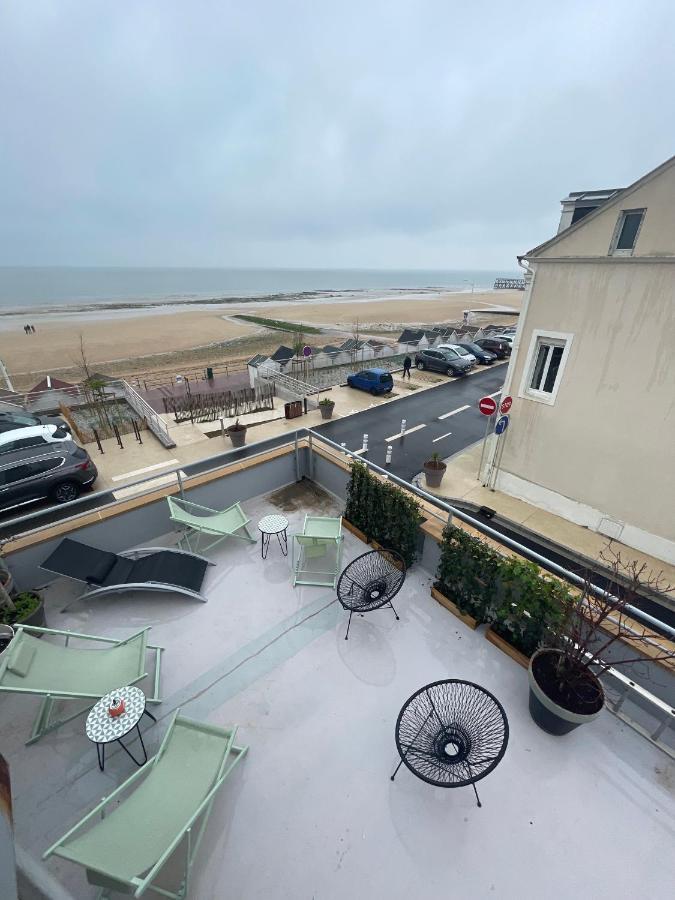 Beau Rivage Hotel-Restaurant Luc-sur-Mer Bagian luar foto